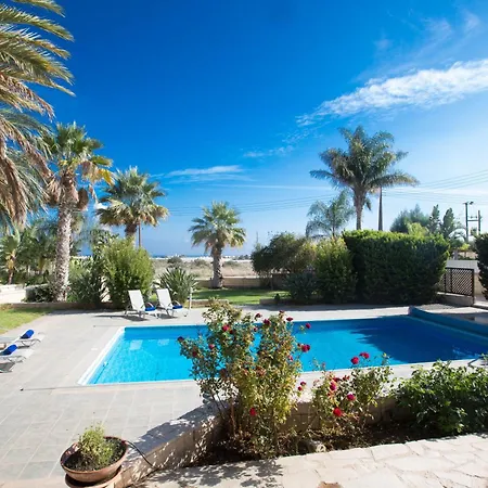Tatil Evi Ferienvilla Jo Fuer 10 Personen In Paralini *
